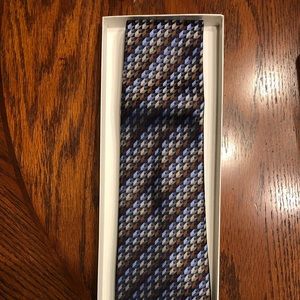 Men’s Blue and Brown Tie